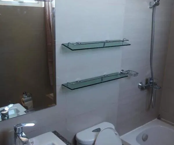Mactan Newtown Unit Near Airport * Punta Engano (Mactan)